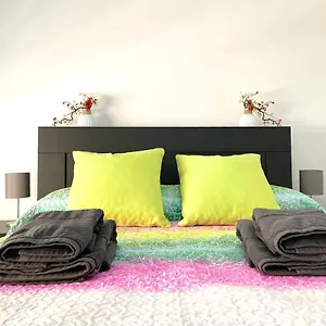 Apartamento Vialia / Estacion De Autobus / Centro Apartamento